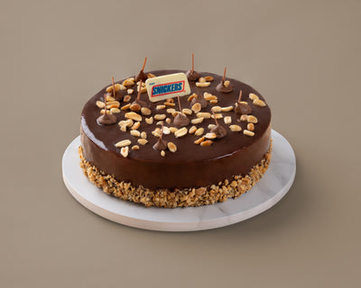 Pastel con Snickers