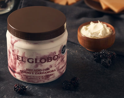 Helado de Queso con Zarzamora