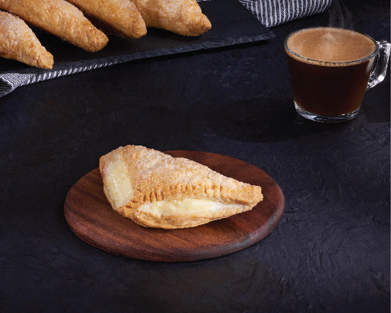 Empanada de Crema Pastelera